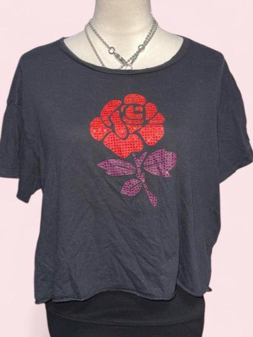 PINK Victoria's Secret Black Crop Tee with Red Rose & Purple Leaves